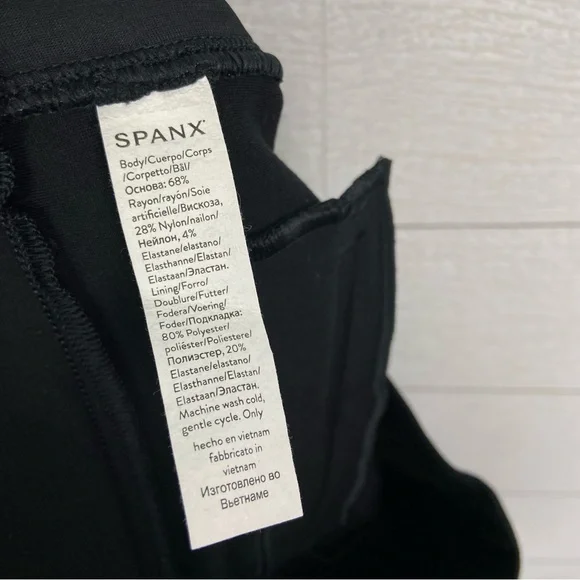 SPANX PerfectFit Ponte Flare Leg Pant Black Seamed Stretch Comfortable Large - Picture 5 of 6